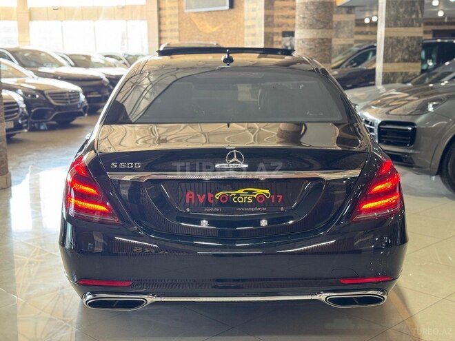Mercedes S 600-9