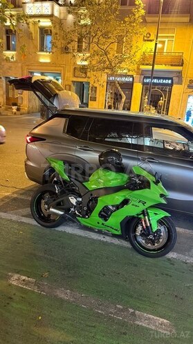 Kawasaki Ninja ZX-10R 2023, 25,000 km - 1.0 l - Bakı