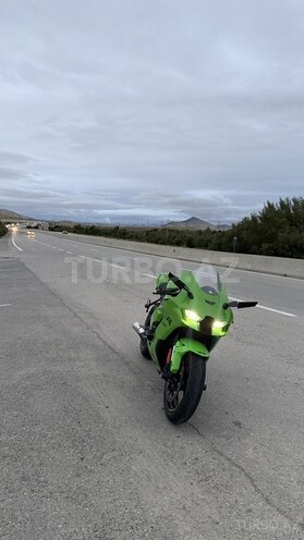 Kawasaki Ninja ZX-10R 2023, 25,000 km - 1.0 l - Bakı