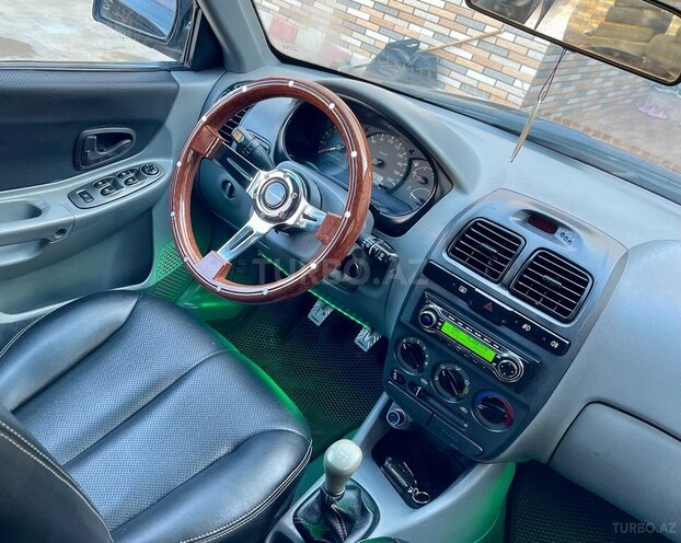 Hyundai Accent 2005, 230,000 km - 1.5 л - Bakı