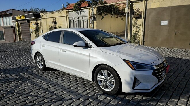 Hyundai Elantra 2019, 178,637 km - 2.0 л - Bakı