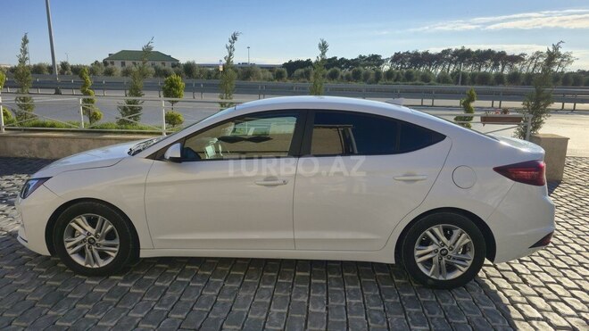 Hyundai Elantra 2019, 178,637 km - 2.0 л - Bakı