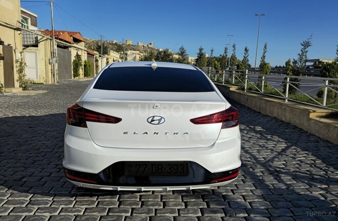 Hyundai Elantra 2019, 178,637 km - 2.0 л - Bakı