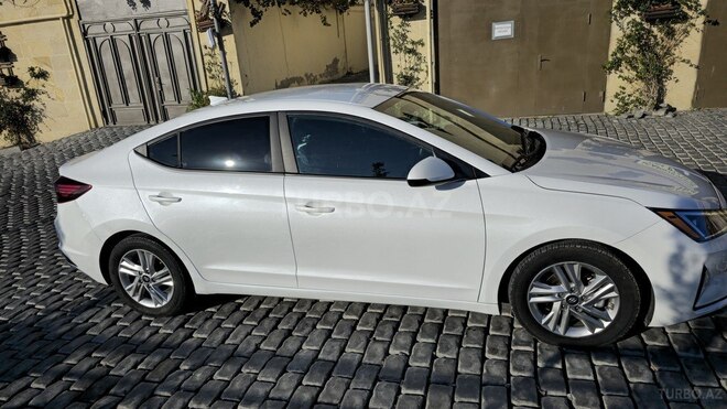Hyundai Elantra 2019, 178,637 km - 2.0 л - Bakı