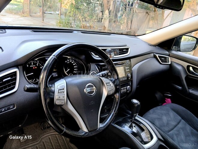 Nissan X-Trail 2015, 124,000 km - 2.5 l - Bakı