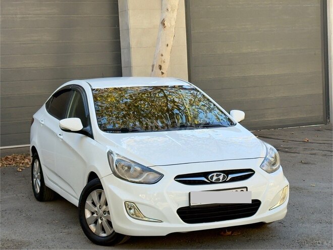 Hyundai Accent 2013, 230,000 km - 1.6 l - Bakı