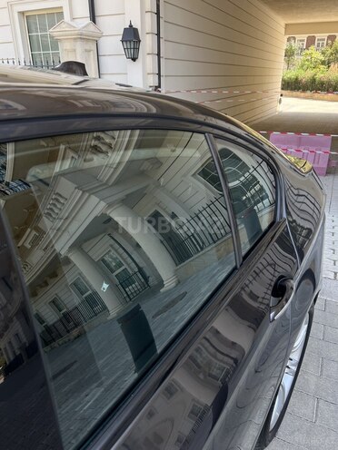 BMW 528-11