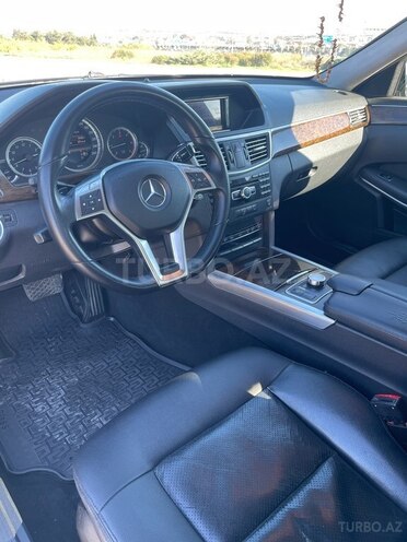 Mercedes E 220 2012, 265,000 km - 2.1 l - Bakı