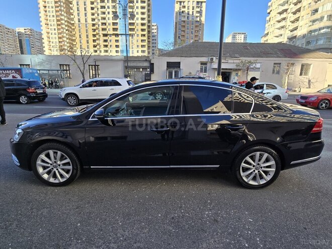 Volkswagen Passat 2013, 243,000 km - 1.8 л - Bakı