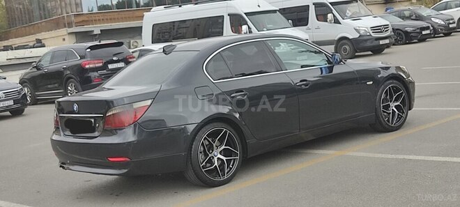 BMW 525 2005, 350,000 km - 2.5 л - Bakı