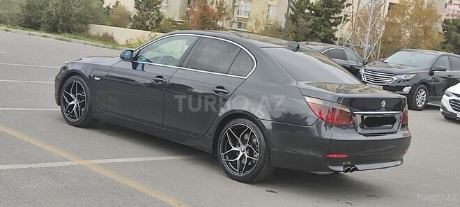 BMW 525 2005, 350,000 km - 2.5 л - Bakı