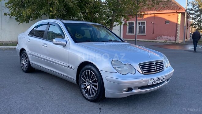 Mercedes C 200 2001, 499,990 km - 2.0 l - Gəncə