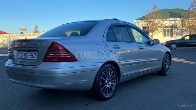 Mercedes C 200 2001, 499,990 km - 2.0 l - Gəncə