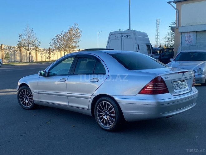 Mercedes C 200 2001, 499,990 km - 2.0 l - Gəncə