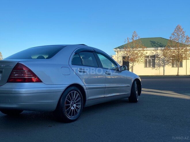 Mercedes C 200 2001, 499,990 km - 2.0 l - Gəncə