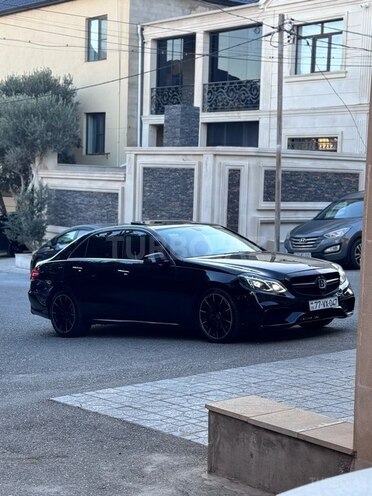 Mercedes E 250 2015, 146,325 km - 2.1 l - Bakı