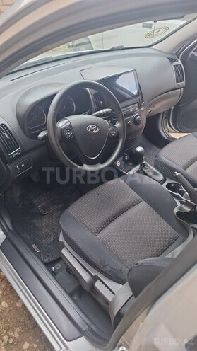 Hyundai i30 2008, 270,000 km - 1.6 l - Gəncə