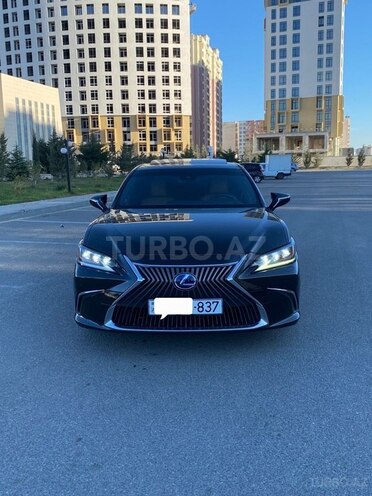 Lexus ES 300h 2020, 105,000 km - 2.5 l - Bakı