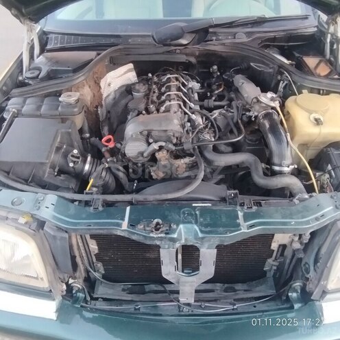 Mercedes C 220 1999, 342,596 km - 2.2 l - İmişli