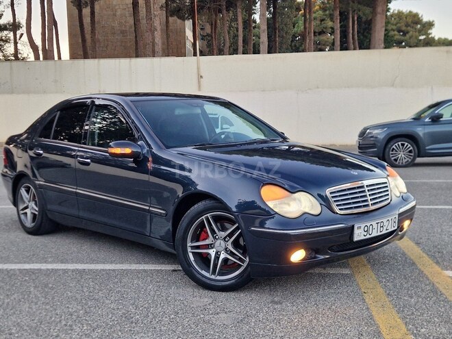 Mercedes C 200 2000, 254,378 km - 2.0 л - Sumqayıt