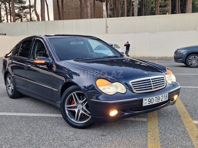 Mercedes C 200 2000, 254,378 km - 2.0 л - Sumqayıt