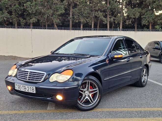 Mercedes C 200 2000, 254,378 km - 2.0 л - Sumqayıt