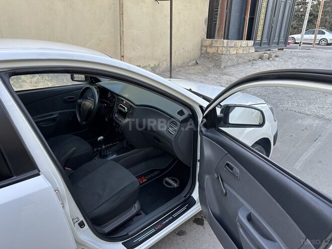 Kia Rio 2008, 218,000 km - 1.4 л - Bakı