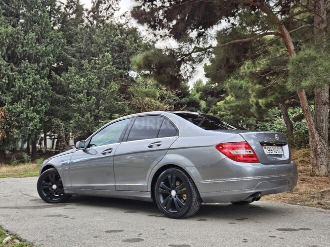 Mercedes C 200 2010, 226,000 km - 2.1 л - Bakı