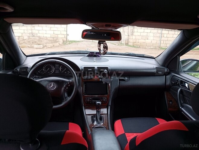 Mercedes C 200 2001, 380,000 km - 2.2 l - Bakı