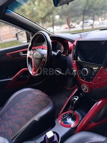 Hyundai Veloster 2012, 235,000 km - 1.6 l - Bakı