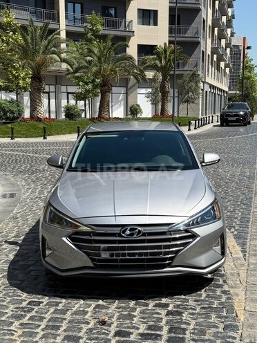 Hyundai Elantra 2019, 72,420 km - 2.0 l - Bakı
