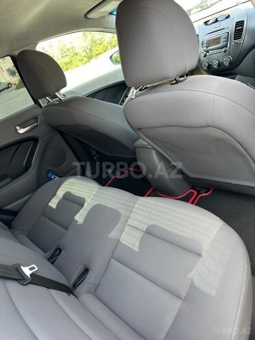 Kia Forte 2017, 210,000 km - 2.0 l - Bakı