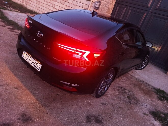 Hyundai Elantra 2019, 65,000 km - 2.0 l - Bakı