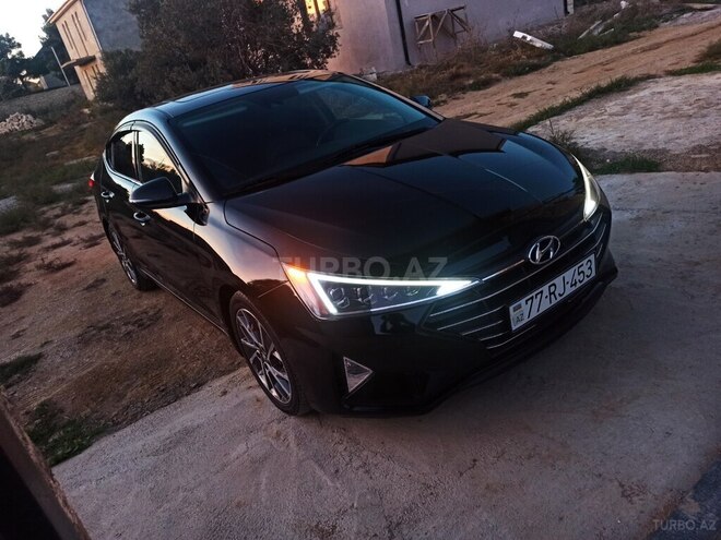 Hyundai Elantra 2019, 65,000 km - 2.0 l - Bakı