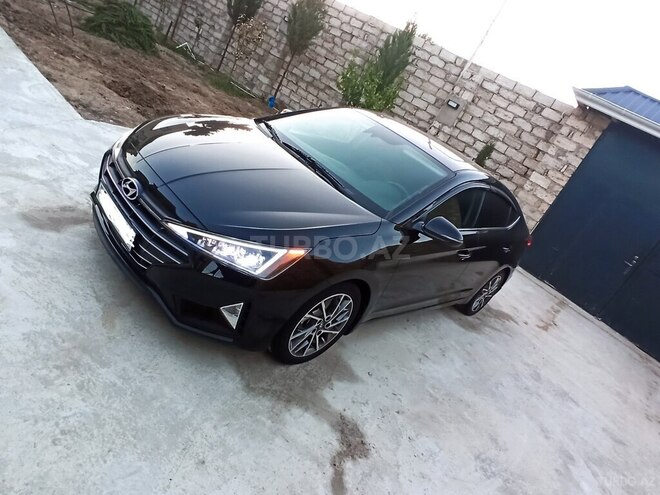 Hyundai Elantra 2019, 65,000 km - 2.0 l - Bakı