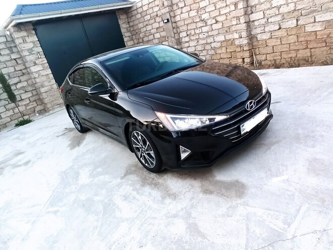 Hyundai Elantra 2019, 65,000 km - 2.0 l - Bakı