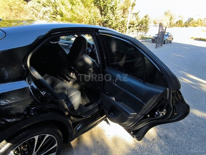 Toyota Camry 2019, 71,300 km - 2.5 l - Bakı