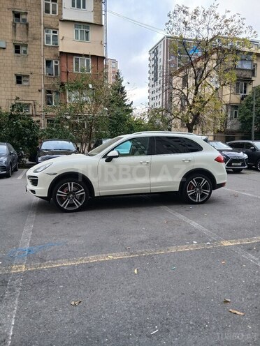 Porsche Cayenne S 2010, 135,000 km - 4.8 l - Bakı