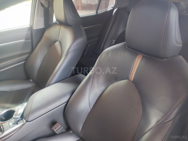 Toyota Camry 2019, 180,960 km - 2.5 l - Ağdam