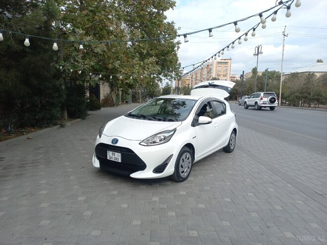 Toyota Aqua 2019, 65,600 km - 1.5 l - Bakı