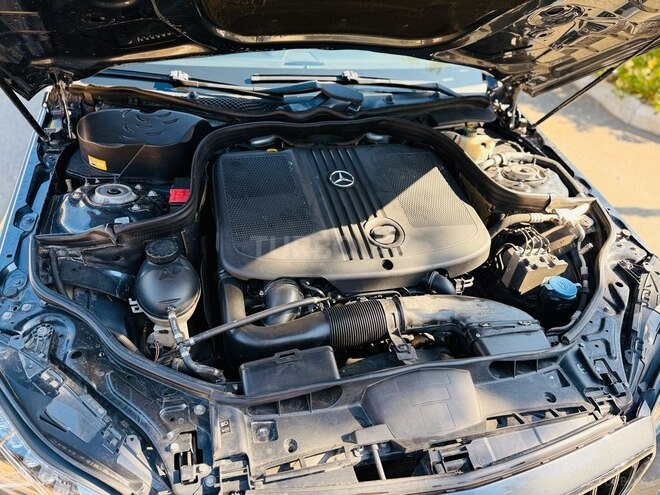 Mercedes E 220 2013, 296,376 km - 2.1 л - İmişli