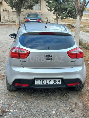 Kia Rio 2011, 215,456 km - 1.2 l - Sumqayıt