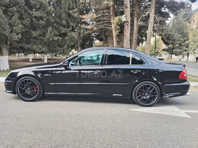 Mercedes E 240 2004, 306,717 km - 2.6 l - Bakı