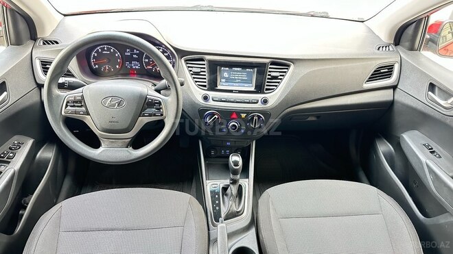Hyundai Accent 2019, 218,871 km - 1.6 л - Bakı
