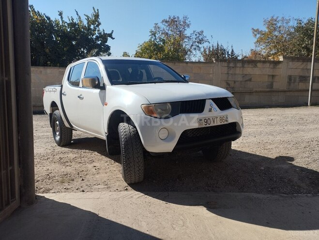 Mitsubishi L200 2008, 460,000 km - 2.5 l - Qazax