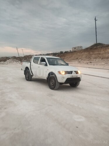 Mitsubishi L200 2008, 460,000 km - 2.5 l - Qazax