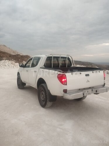 Mitsubishi L200 2008, 460,000 km - 2.5 l - Qazax