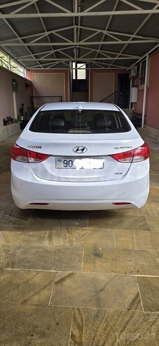 Hyundai Elantra 2013, 276,000 km - 1.8 l - Bakı