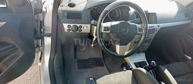 Opel Astra 2007, 260,000 km - 1.3 l - Gəncə