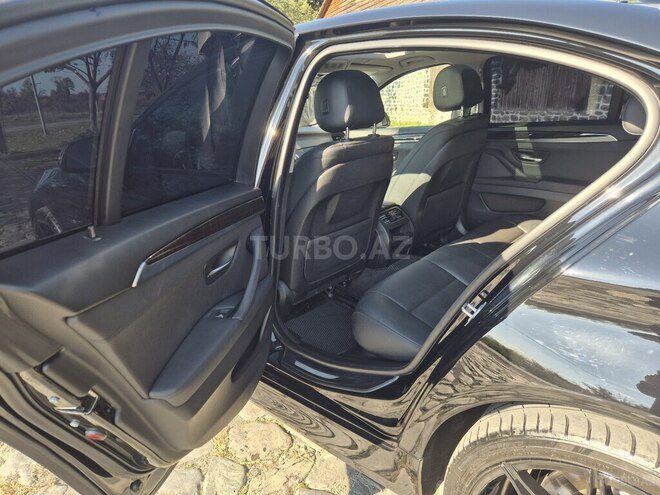 BMW 528 2016, 225,000 km - 2.0 l - Zaqatala